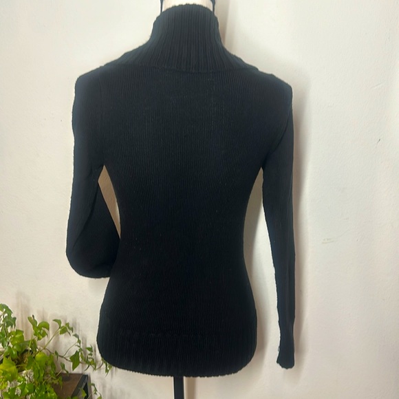Guess black sweater with front pocket - Picture 5 of 8